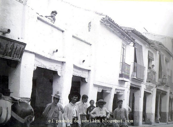Calle San Jacinto (Sevilla)