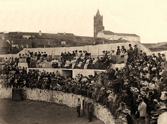 Plaza de Zalamea la Real. Año 1905