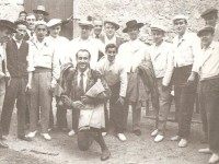 Camiña, Tobío, Lucho, Peláez, Barral, Pedrito Rivas, Recuna, con traje de luces "El flamenco de Vigo" (10 Mayo 1953)